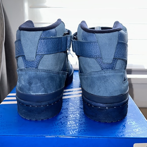 New with box Men’s Adidas Forum 84 High Blue Thread - Picture 8 of 11